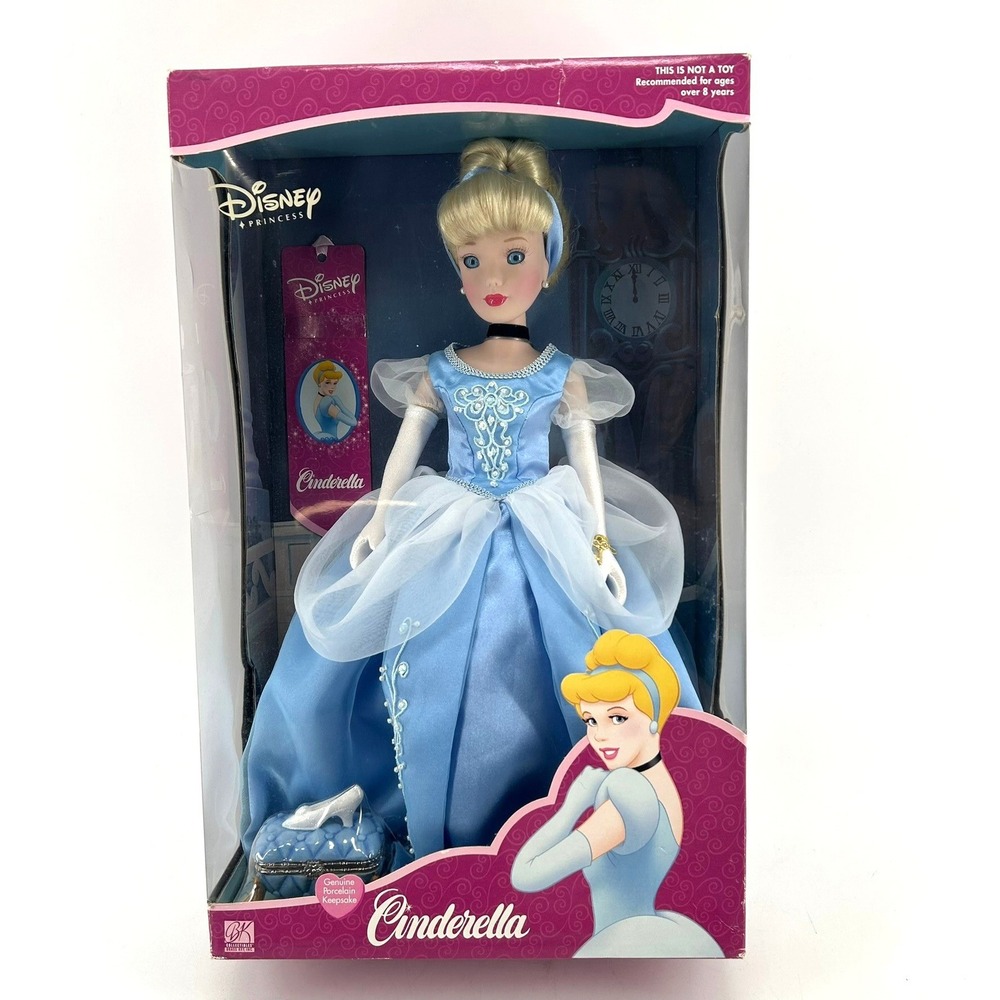 Disney Princess Cinderella Porcelain Doll Keepsake Box Brass Key 2001 NIB 5749